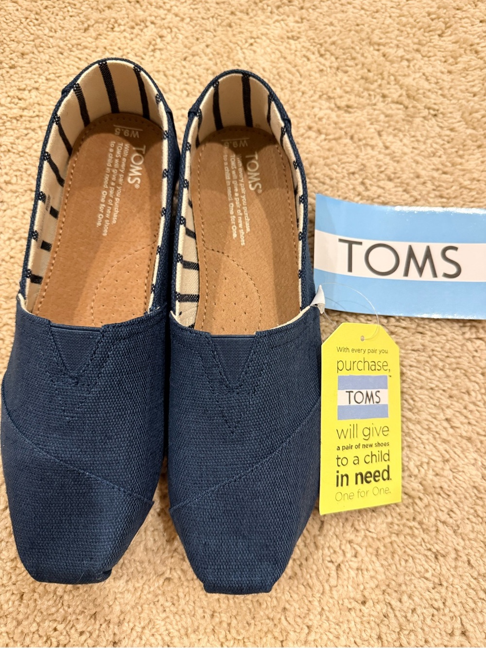 TOMS Majolica Blue NWT - W9.5